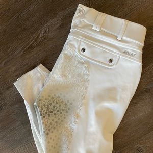 Ariat White full seat breeches